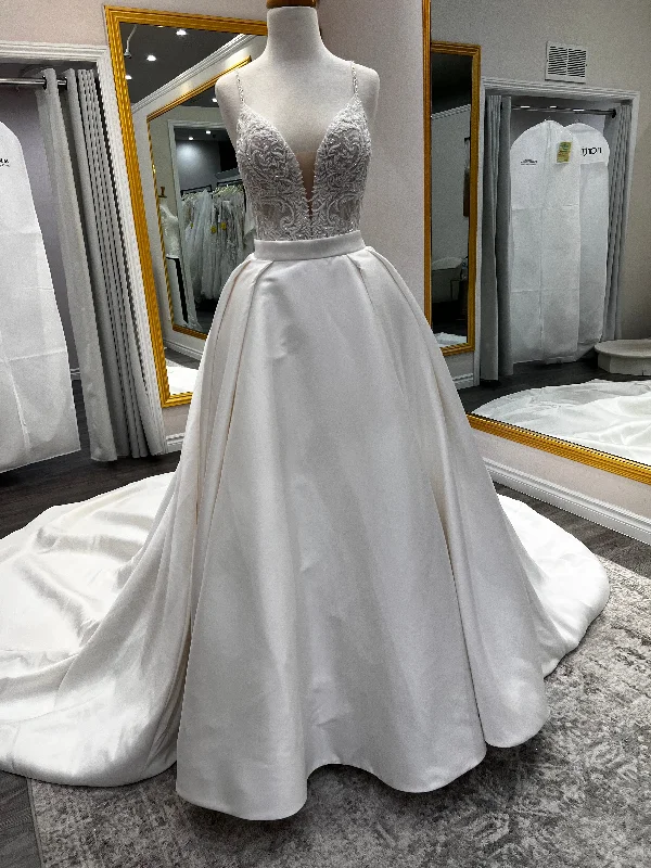 YEAR-End Clearance Martina Liana 1557