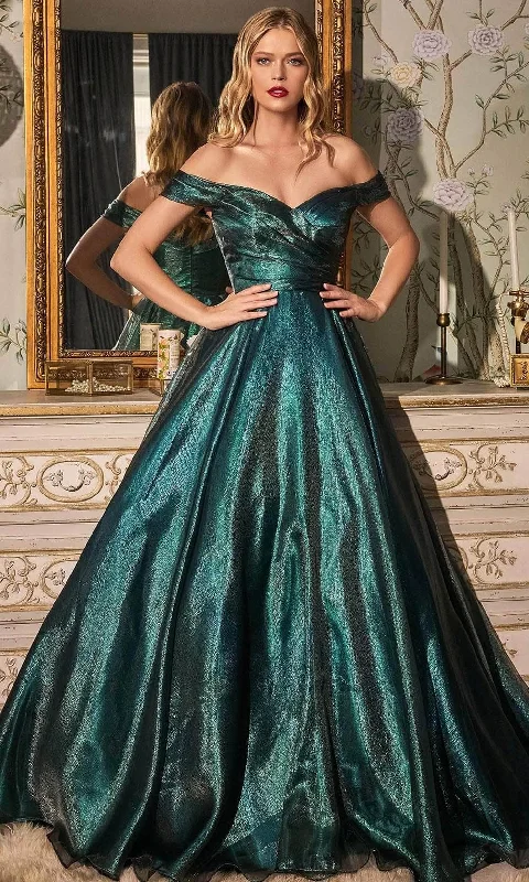Price Cut Ladivine J822 - Off Shoulder Organza Ball gown