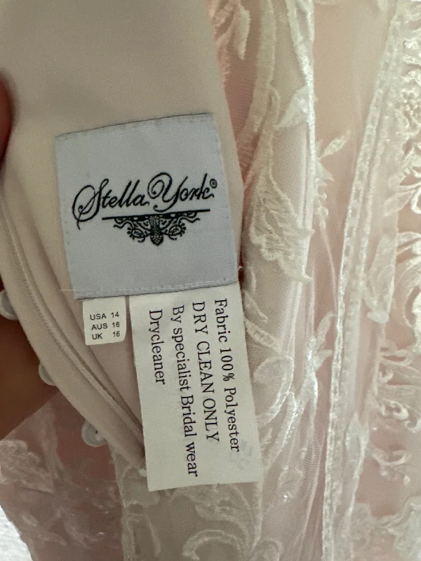 Exclusive Savings Stella York 7394