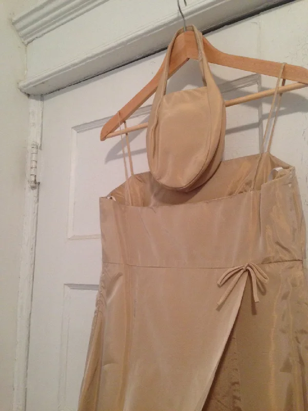 Exclusive Offers Other Vera Wang pale gold classic bridesmaid dress w/bag