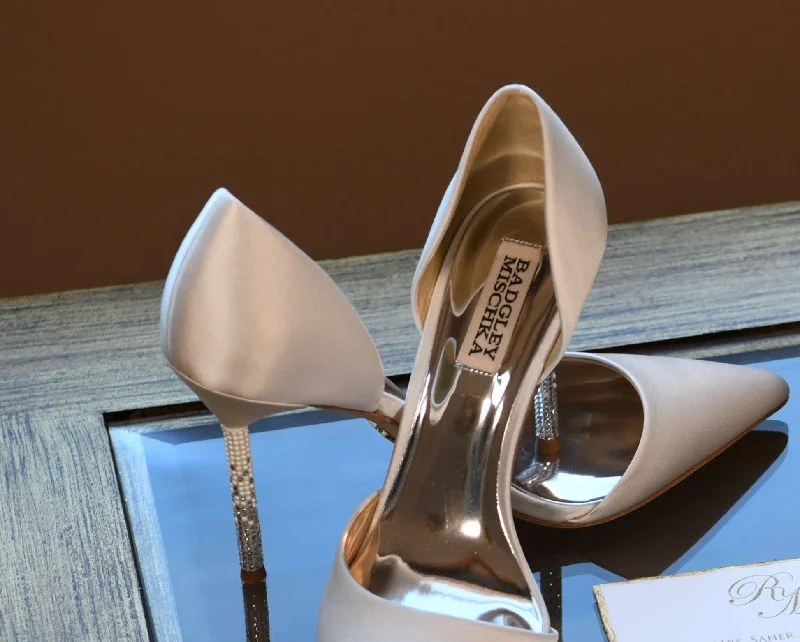 Bargain Blast Badgley Mischka NOELLE
