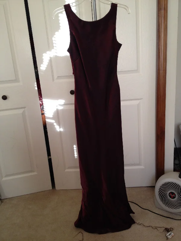 Fantastic Offers Other Burgundy De-Laru Bridesmaid Dress