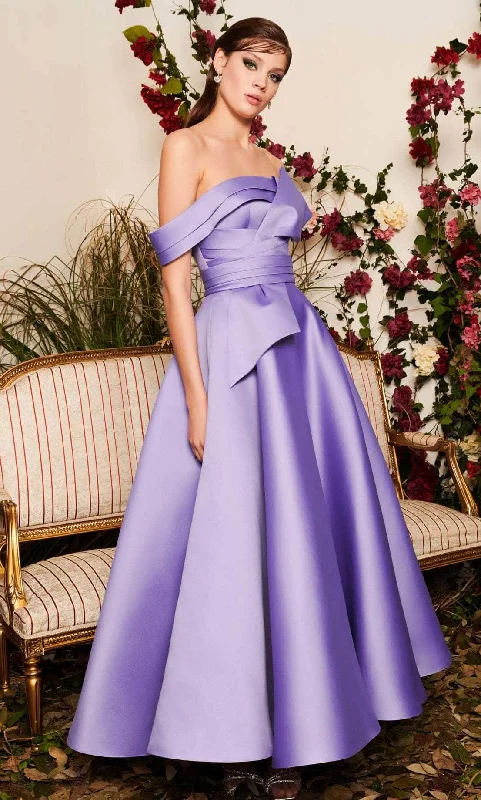 Markdowns MNM Couture N0511 - Fall Off Strapped A-line Gown
