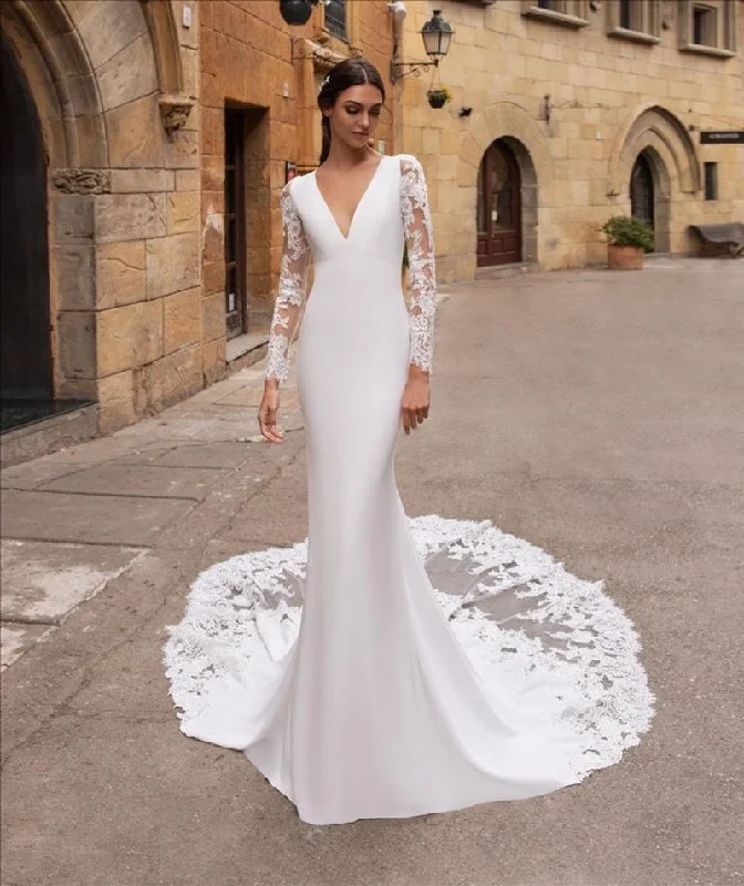 Hurry In Pronovias Aubrite