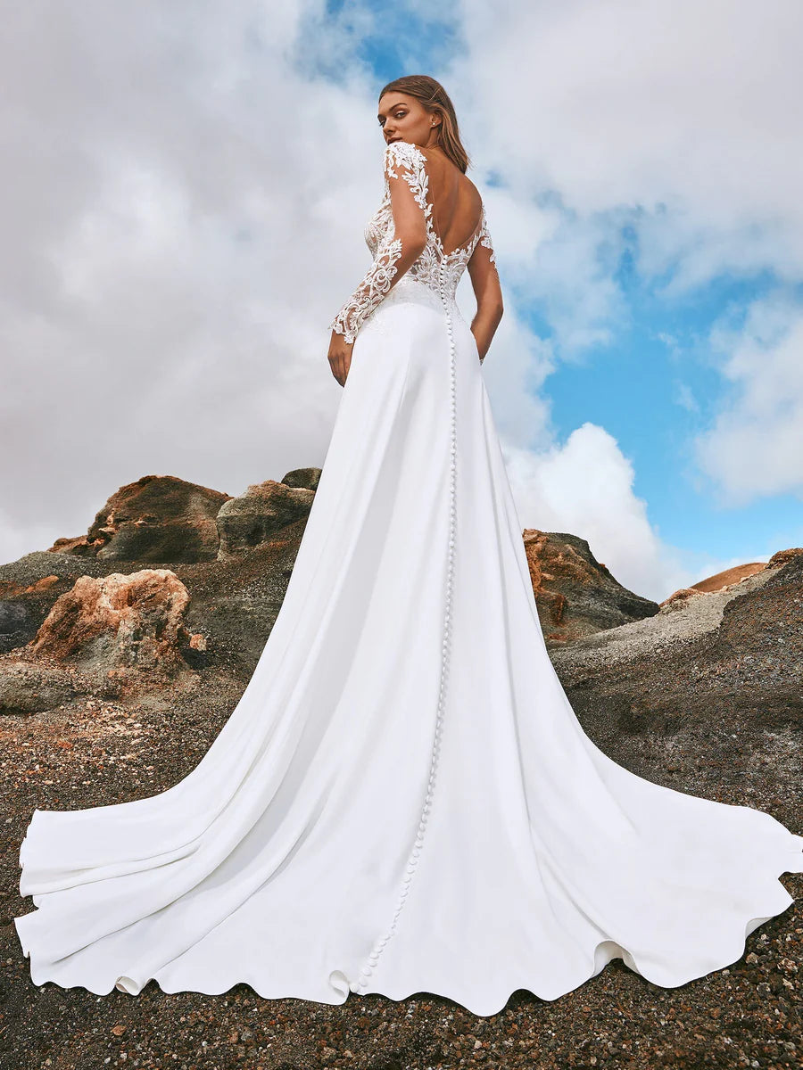 Weekend Flash Sale Pronovias Yushan