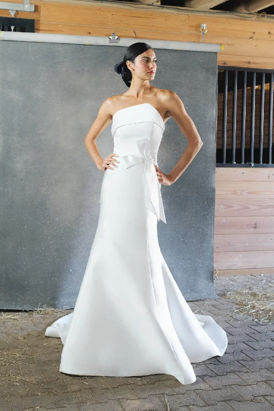 Major Savings Anne Barge Norfolk