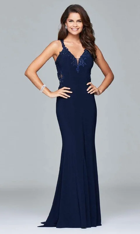 Anniversary Sale Faviana - s7999 Long jersey v-neck dress with side applique