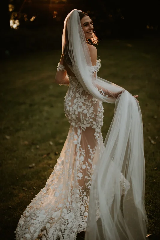 Deal of the Day Other Handmade in Poland. Floral lace 3D. Fitted dress with train.