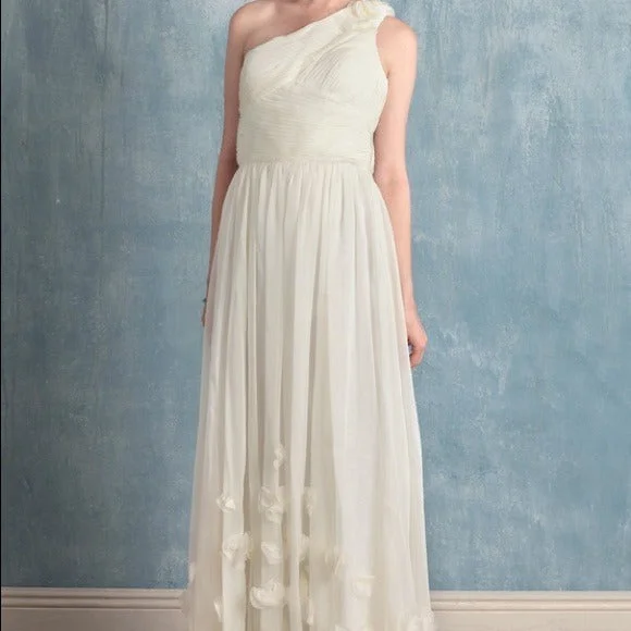 Midnight Madness Other Ruche NOELLE ivory gown with rosette detail
