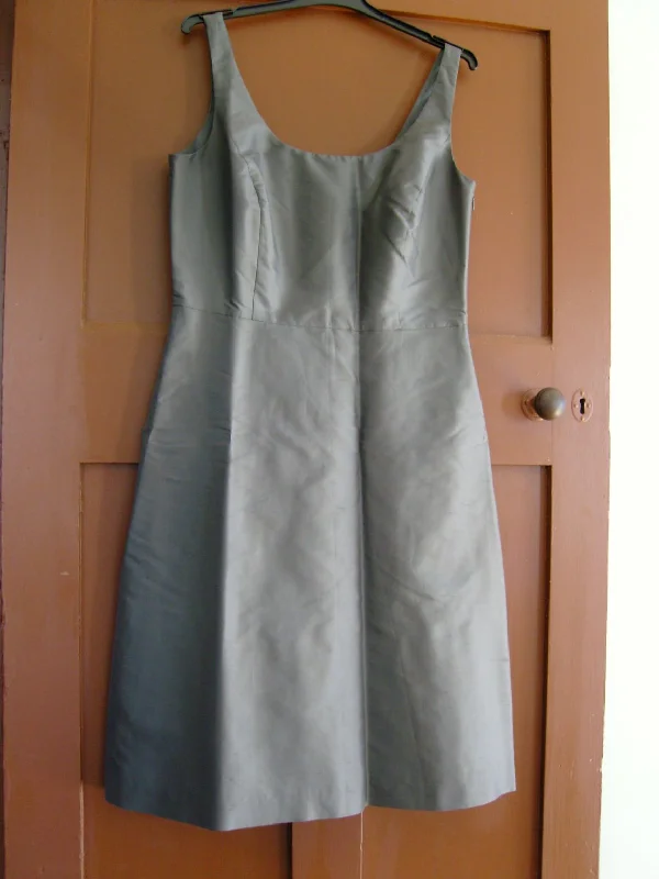 New Markdowns Other Ann Taylor silk dupioni scoop neck dress in Medium