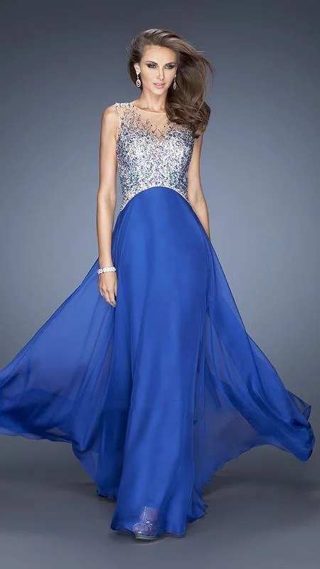 Season Finale Sale La Femme Gigi - 20163 Vivacious Sequin Embellished Evening Dress