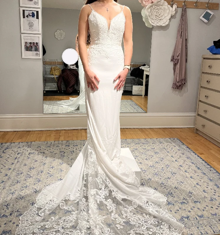 Act Fast Mori Lee 5773