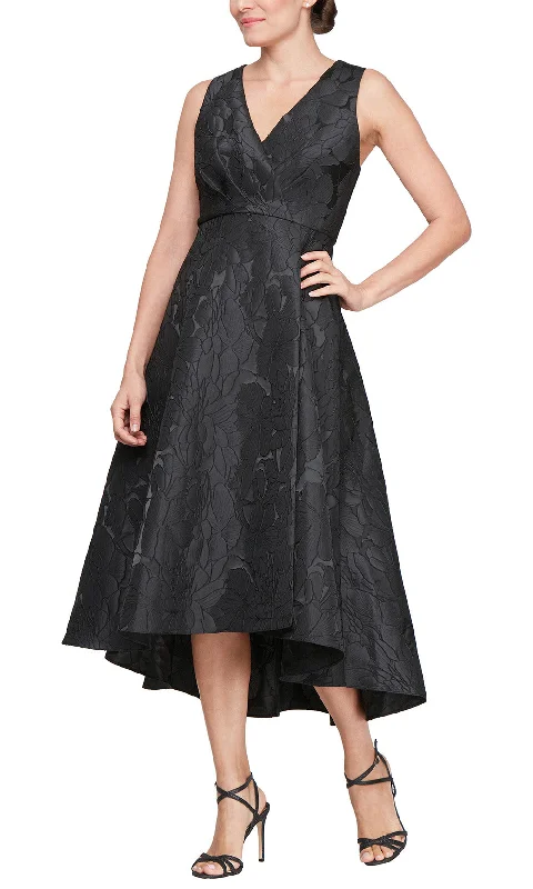 Can't Be Beat SLNY 9181160 - Jacquard Surplice V-Neck Evening Dress