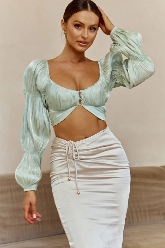 Blowout Deals Alira Three-Button Ruched Bust Crop Top Pistachio