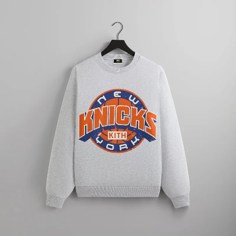 The Best Prices Kith for the New York Knicks Showtime Vintage Nelson Crewneck - Light Heather Grey The Best Prices Kith for the New York Knicks Showtime Vintage Nelson Crewneck - Light Heather Grey
