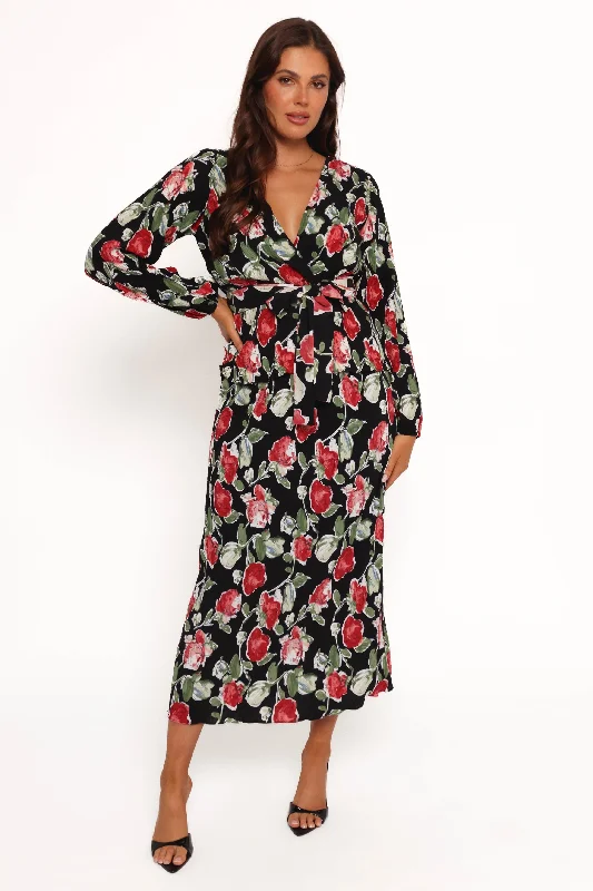 Price Buster Minelli Pleat Top - Black Rose