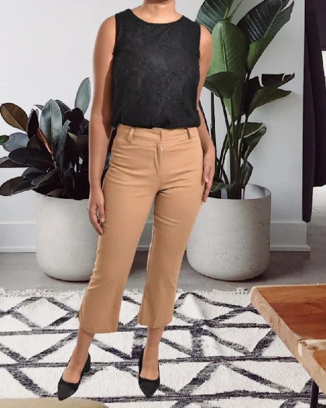 Year-End Clearance Ladies Camel Twill Capri Pants