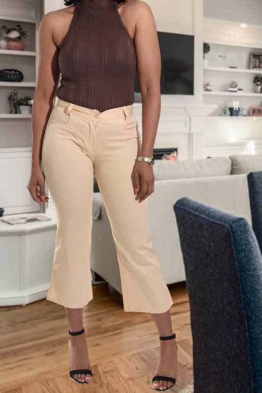 Bonus Savings Ladies Tan Twill Capri Pants
