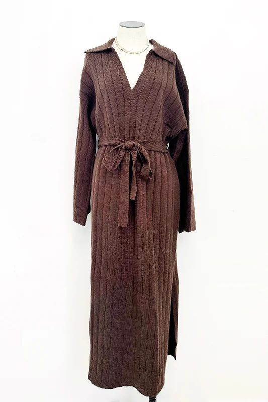 Value Deals Amber Sweater Midi Dress