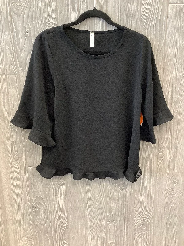 Online Exclusive Black Top 3/4 Sleeve Mts, Size S
