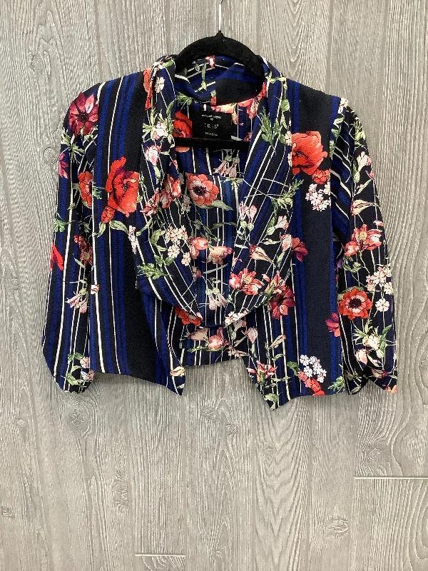 Special Promotion Blazer By Iris  Size: M