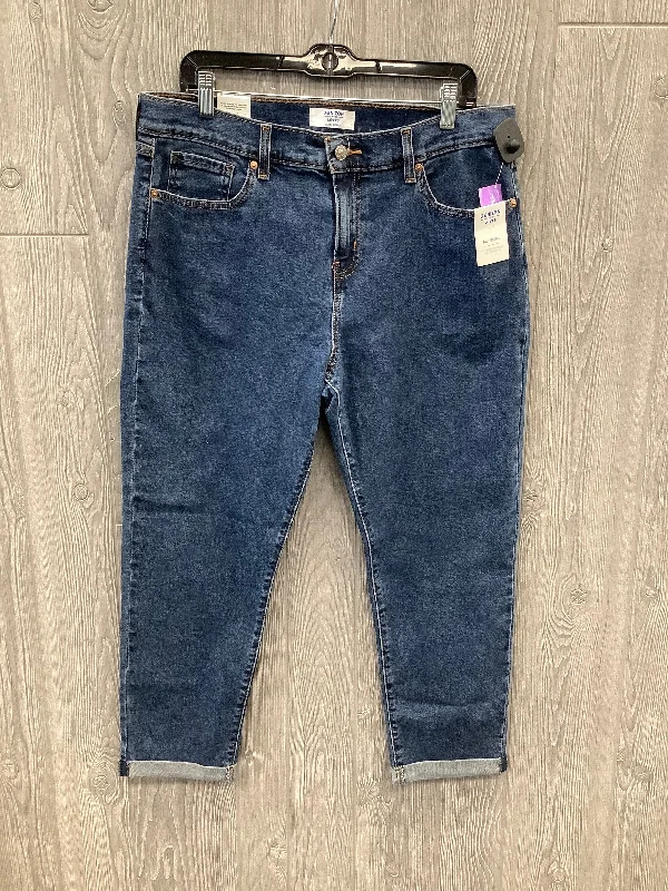 Crazy Deals Jeans Boyfriend By Denizen By Levis  Size: 10