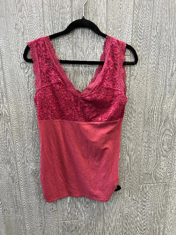 Red Top Sleeveless Maurices, Size M