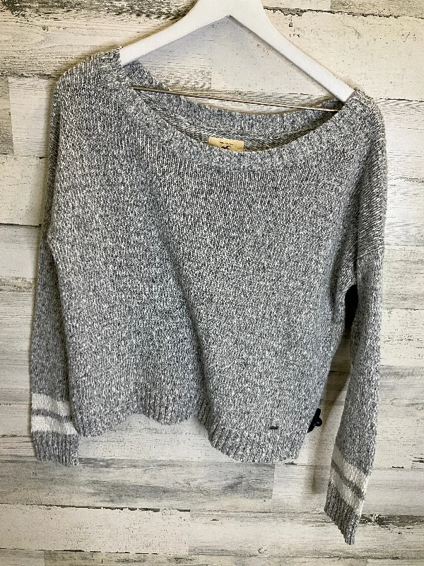 Discount Mania Sweater By Hollister In Grey, Size: M
