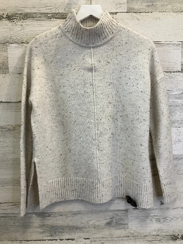 Great Deals Sweater By Jessica Simpson In White, Size: Xs