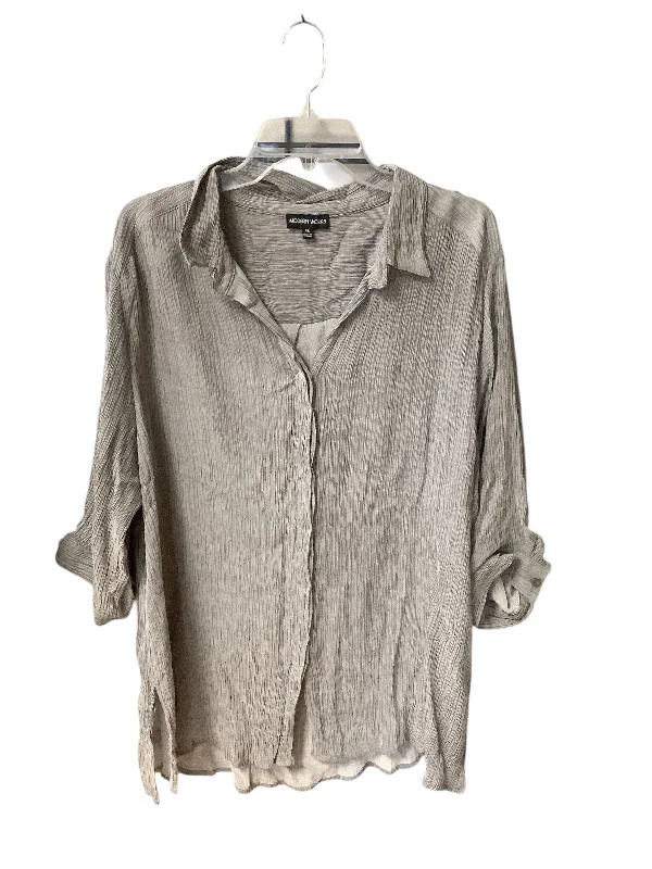 Savings Galore Top 3/4 Sleeve By Cme In Grey, Size: 1x