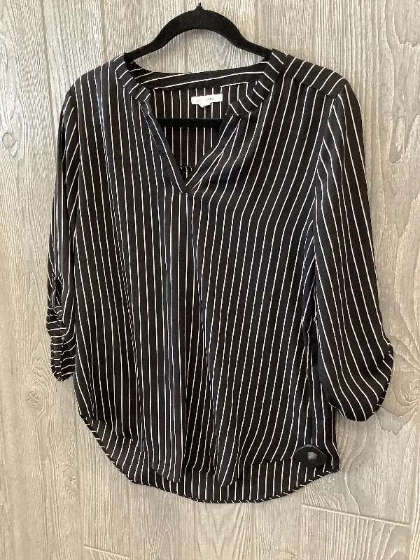 Price Rollback Top Long Sleeve By Maurices  Size: S