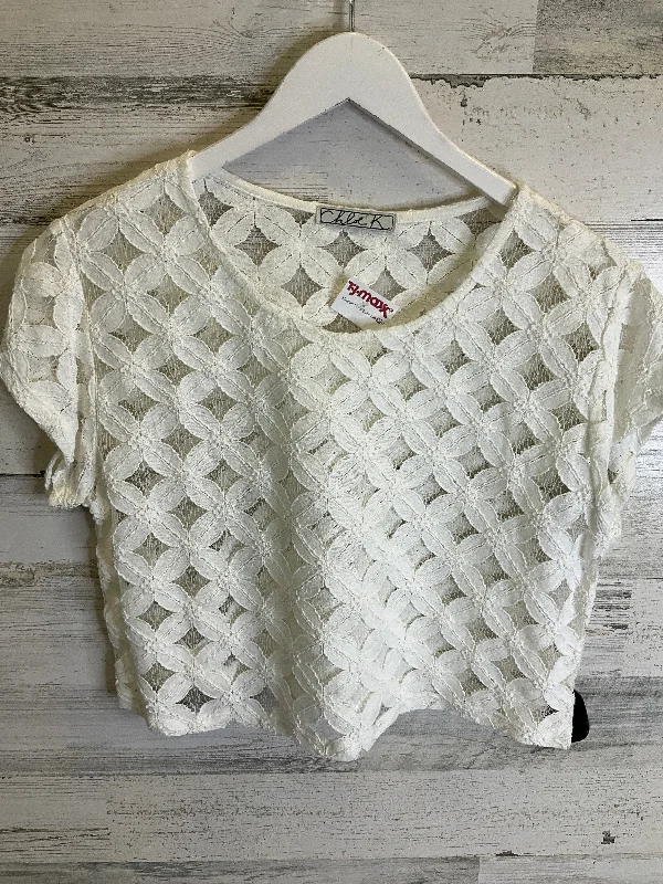The Best Prices Top Short Sleeve By Chloe K In Cream, Size: M