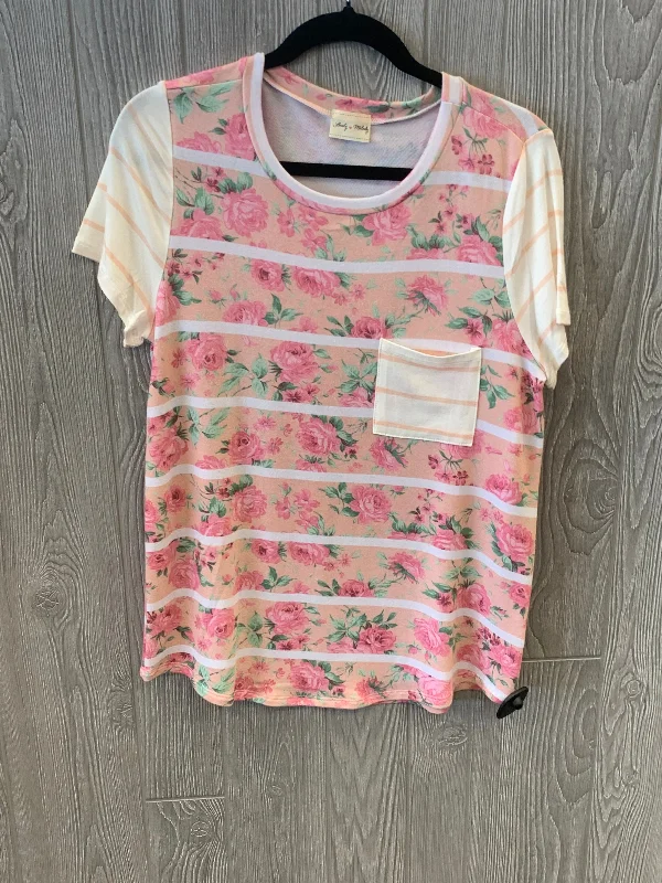 Warehouse Sale Top Short Sleeve By Lovely Melody  Size: M