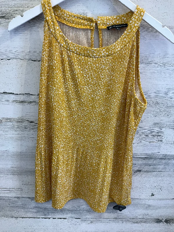 Bargain Prices Top Sleeveless By Adrianna Papell In Yellow, Size: M