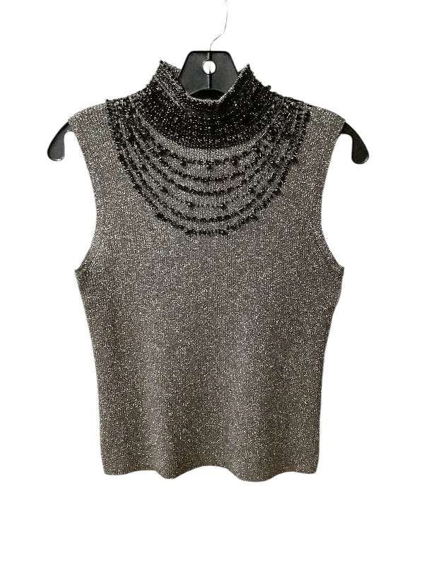 Bonus Savings Top Sleeveless By Evie In Grey, Size: M
