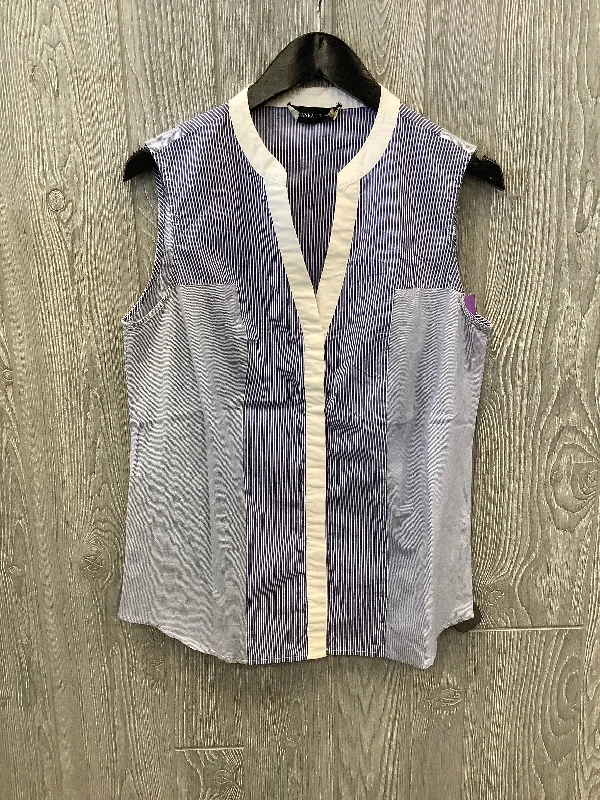 Hurry In Top Sleeveless By Ivanka Trump  Size: M
