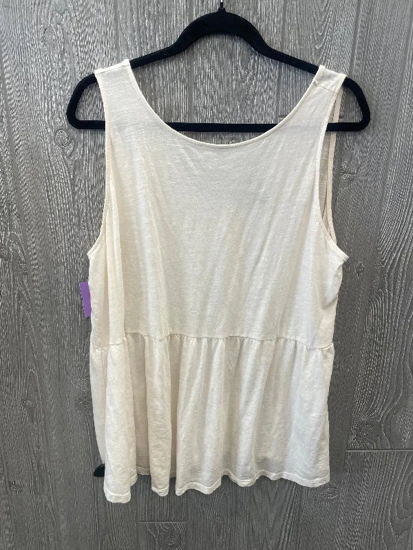 Limited Time Offer Top Sleeveless By Torrid  Size: 2x