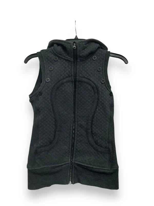 Deep Discounts Vest Other By Lululemon In Grey, Size: 4